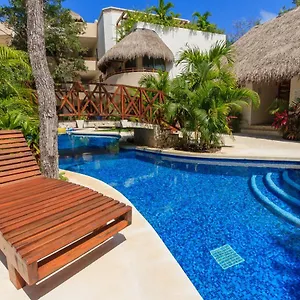 aldea-zama-by-moskito-tulum.allrivieramayahotels.com/